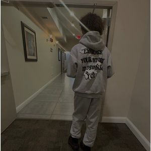 Meet your Posher, Sebastian